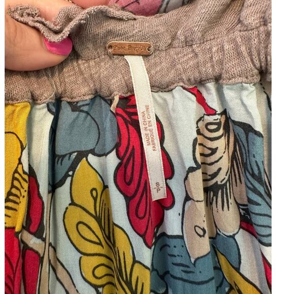 Free People Floral Frayed Hem buttoned front tie Mini Pleated Skirt size Small - Picture 3 of 12